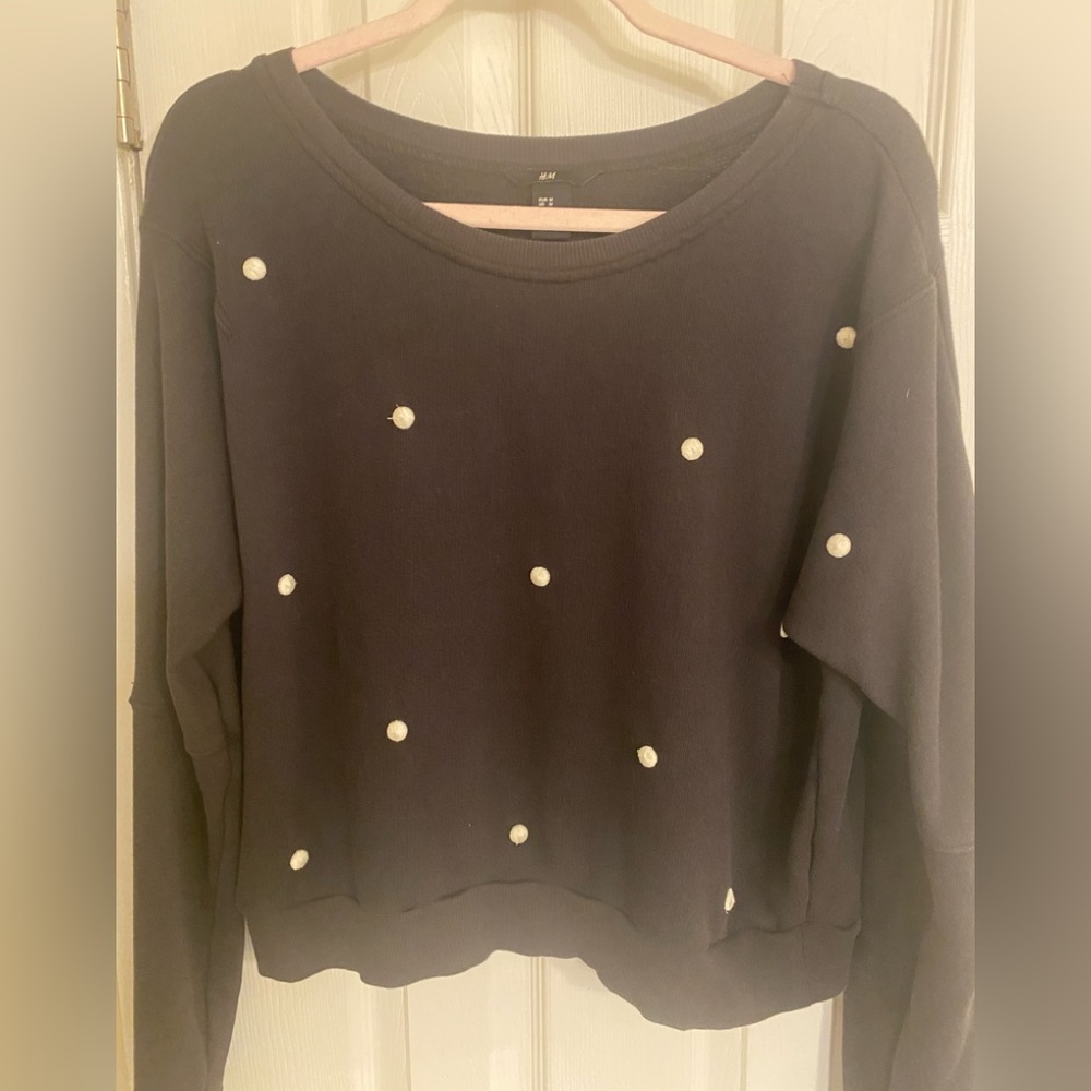 H&M Black cropped sweatshirt with white embroidered dots size M - Picture 1 of 2